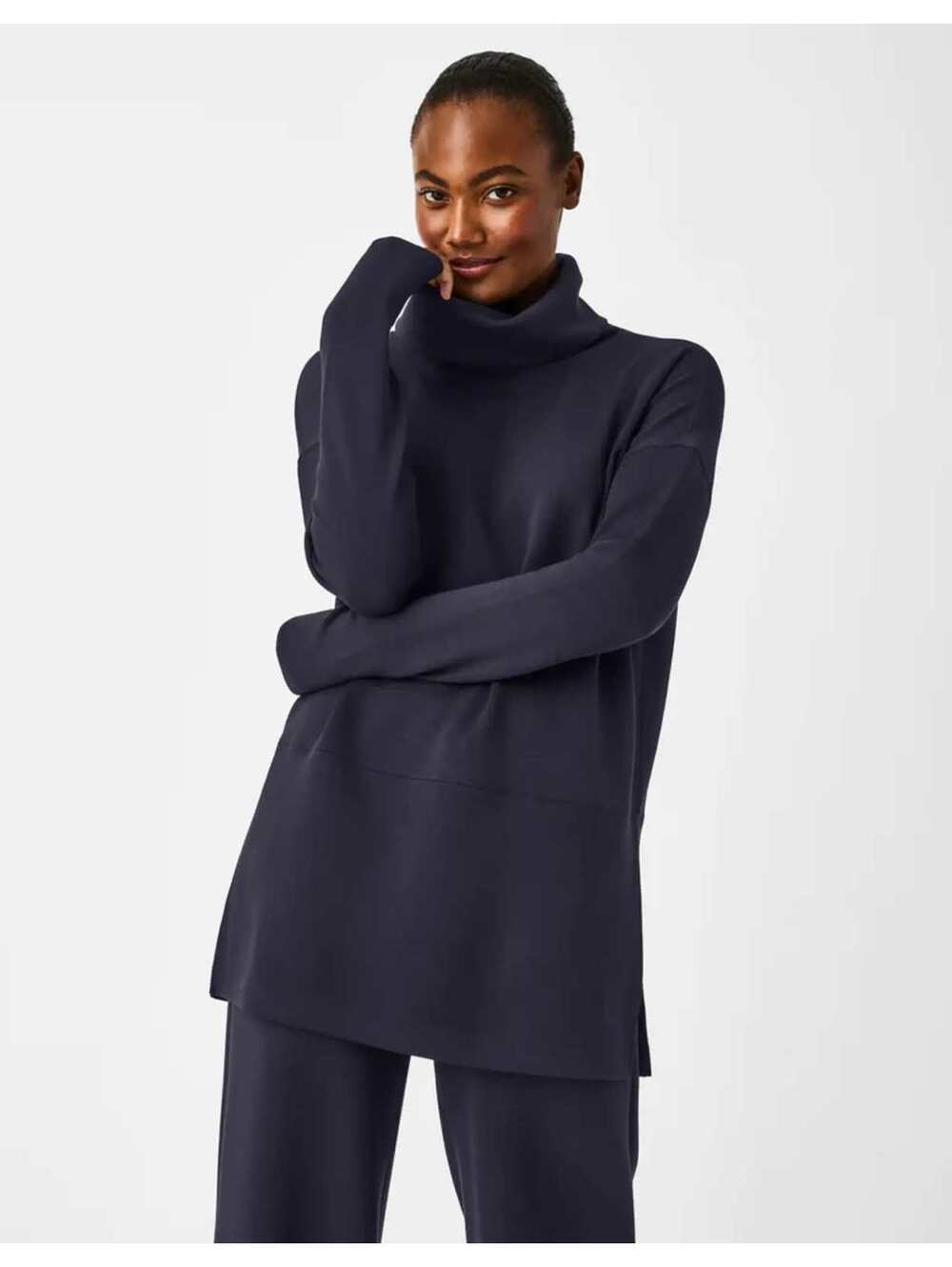 SPANX AirEssentials Turtleneck Tunic Pullover Sweater Womens M Blue black small